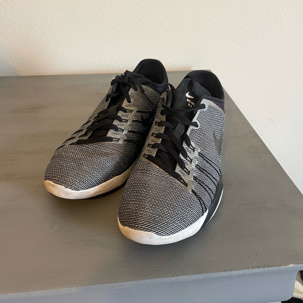 Nike Free TR6